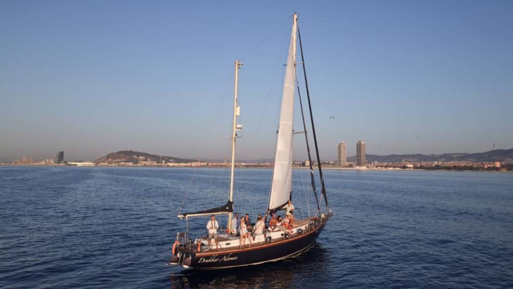 2 Stunden mit dem Segelboot – Mittelmeerurlaub Barcelona