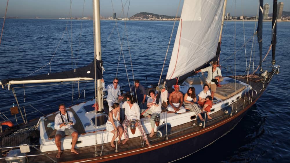 2 Stunden mit dem Segelboot – Mittelmeerurlaub Barcelona