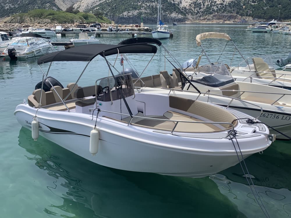 Dyk ner i orörda vatten: En heldag runt Lopar