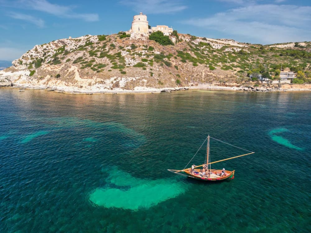 Sella del Diavolo Gold 5 Ore: Tagliere di Sapori e Mare Cristallino