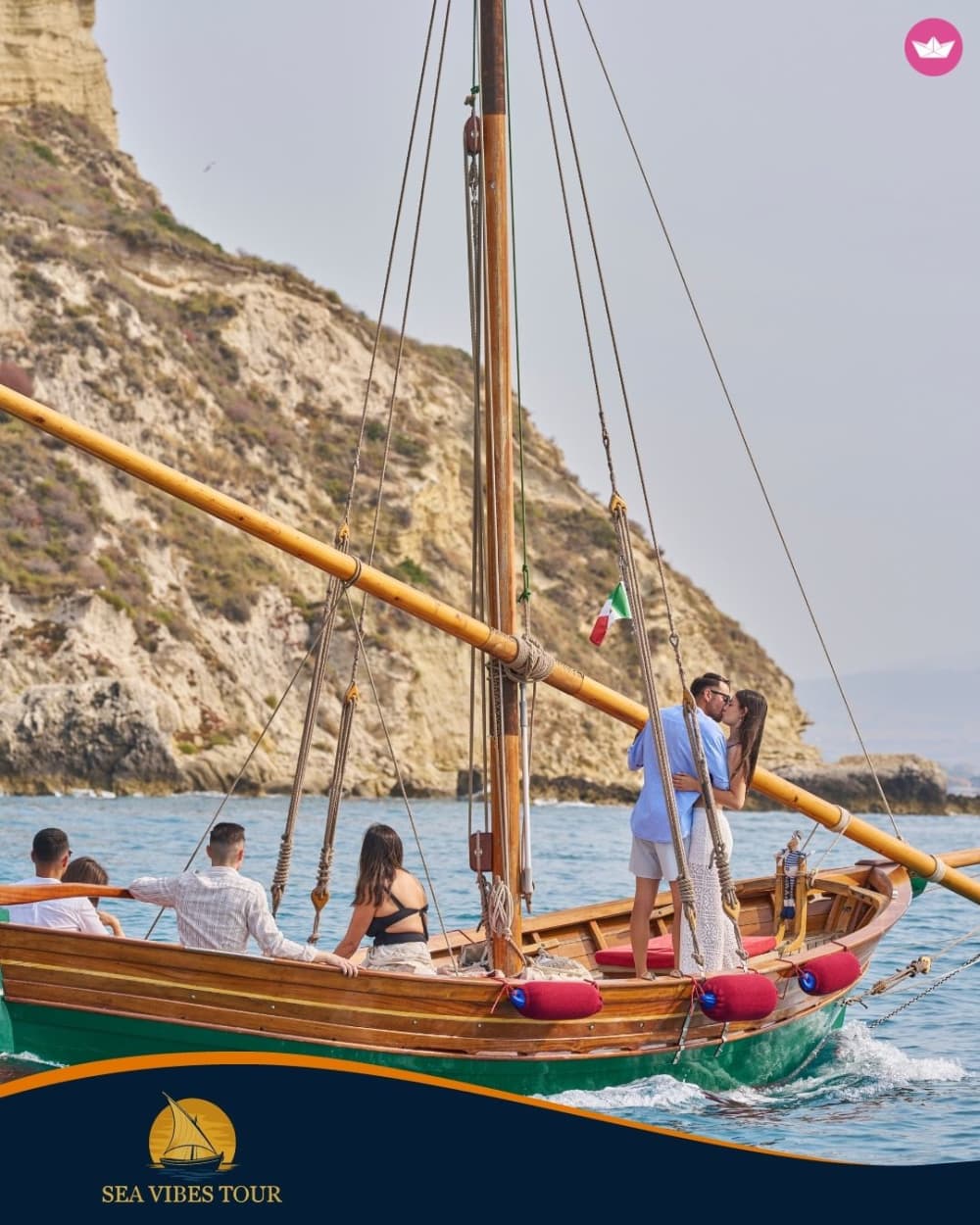 Sella del Diavolo Gold 5 Ore: Tagliere di Sapori e Mare Cristallino