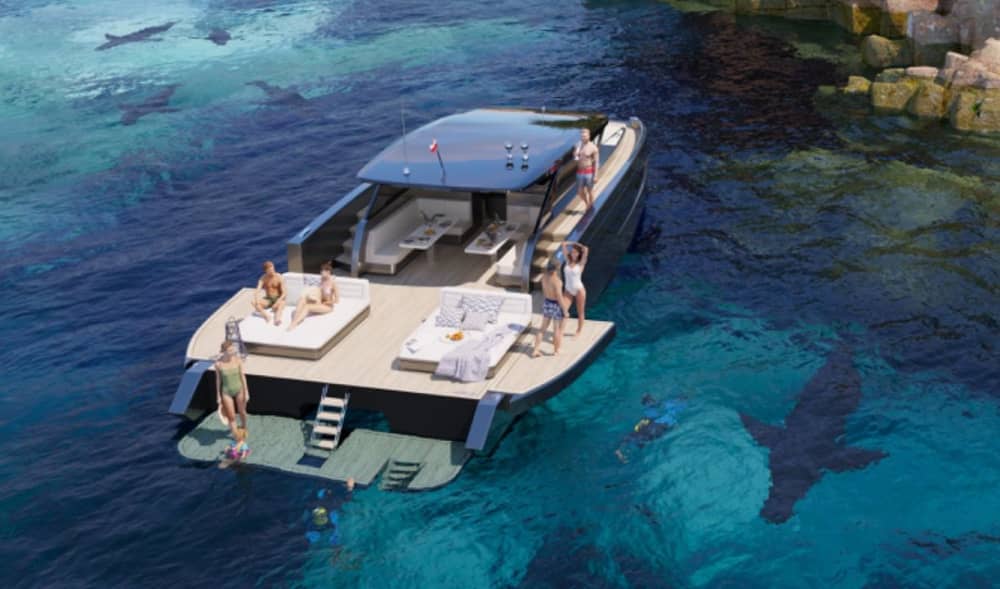 Beobachten Sie den Sonnenuntergang über Oia – Private Abendkreuzfahrt auf Santorin mit Stil