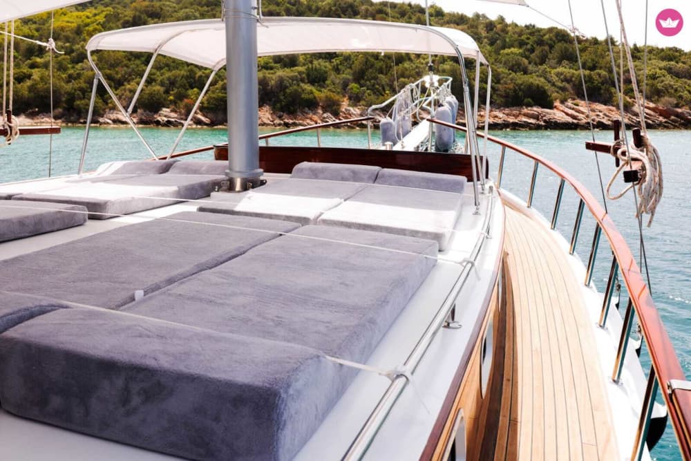 Ηρεμία στο ηλιοβασίλεμα της Αλικαρνασσού: Βραδινή παράκτια εκδρομή