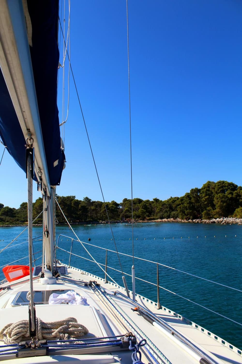 Explore by Sea – 8-Hour Tour