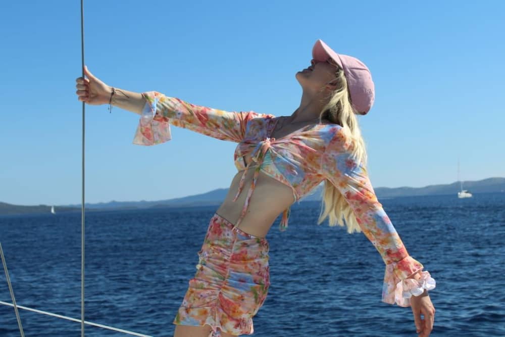 Explore by Sea – 8-Hour Tour