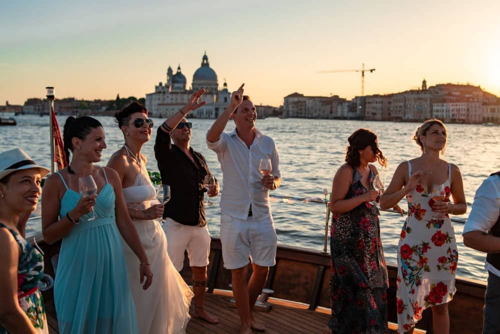 Venecia al atardecer – Crucero nocturno por la laguna