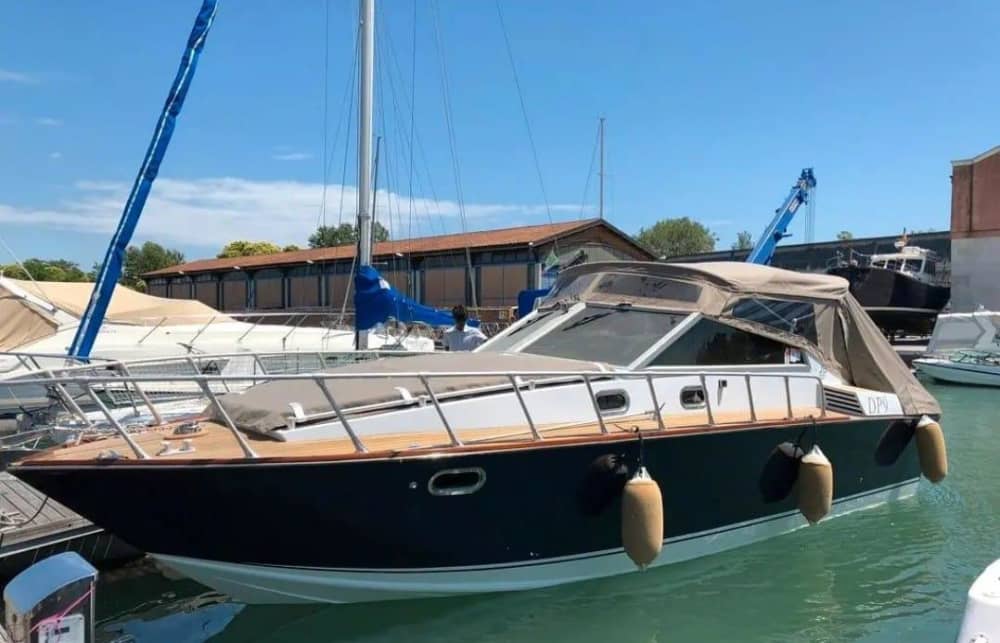 A Taste of Luxury: 60 Minutes Among the Most Beautiful Villas on the Lake