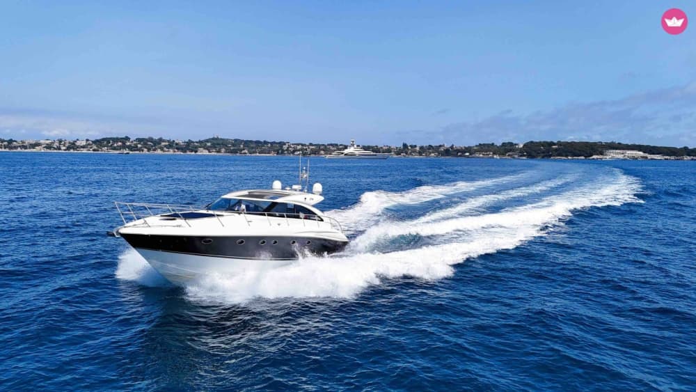 Croisière privée sur mesure aux îles de Lérins (8 heures)