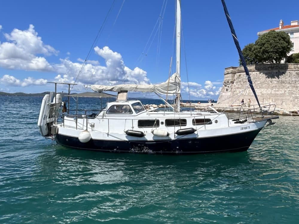 Żegluj, pływaj i odkrywaj: półdniowa przygoda z Zadaru