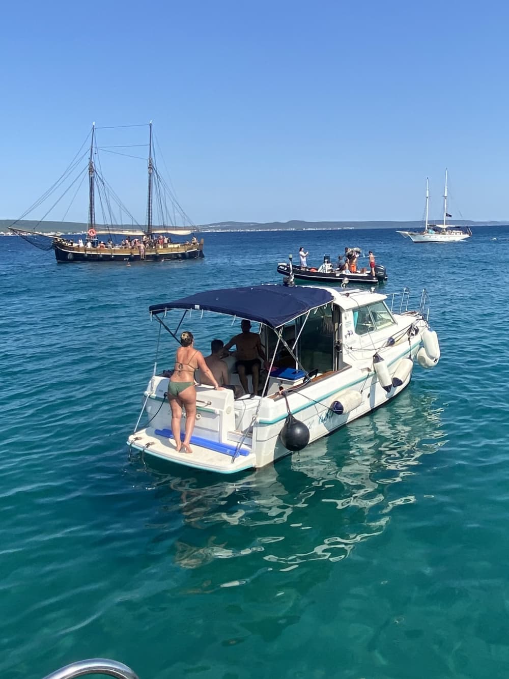 Żegluj, pływaj i odkrywaj: półdniowa przygoda z Zadaru