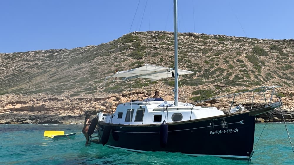 Solnedgång med stil, turkost badstopp och solnedgångar under den gyllene timmen på en 2-timmars privat kryssning från Palma