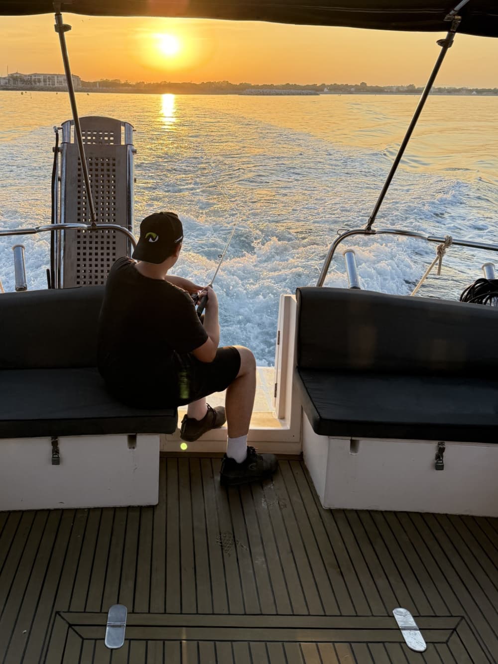 Plaisir absolu à Argelès-sur-Mer : passez 4 h sur un yacht à moteur