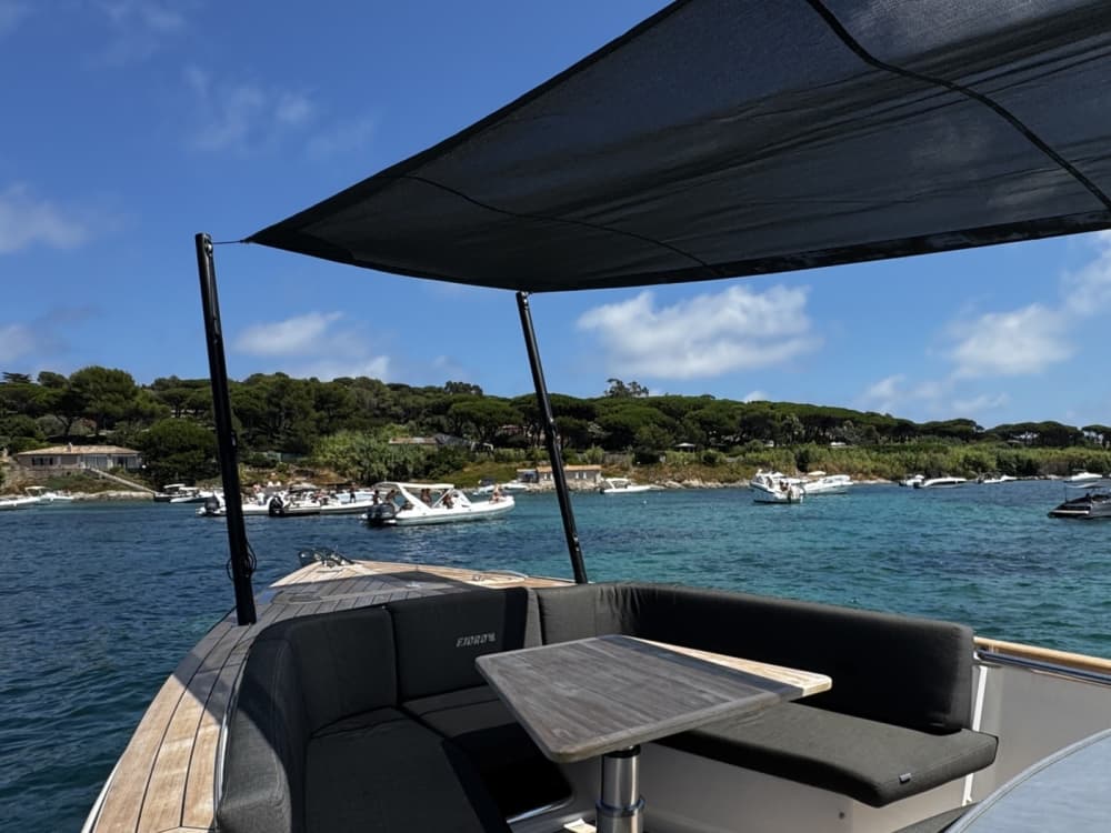 A full day of magic in Port Grimaud on a motorboat