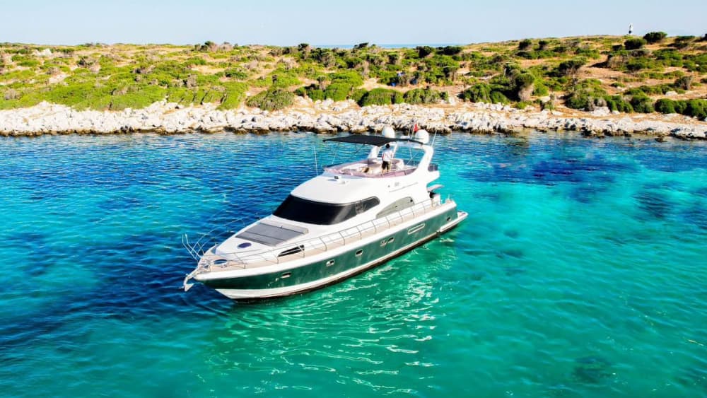 Bodrum Blue Escape : Croisière baignade et détente dans la baie avec déjeuner