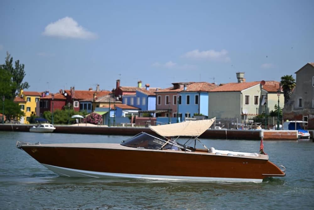 Rund um Venedig: Wir empfehlen eine 7-stündige Tour zu den malerischsten Inseln und Kanälen. Kürzere Touren sind weiter unten zu einem günstigeren Preis verfügbar.