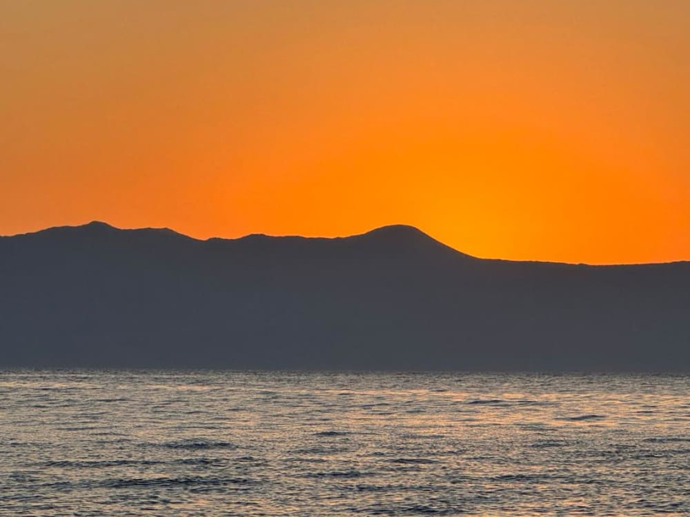 Crociera privata di 4 ore al tramonto sull'isola di Thodorou