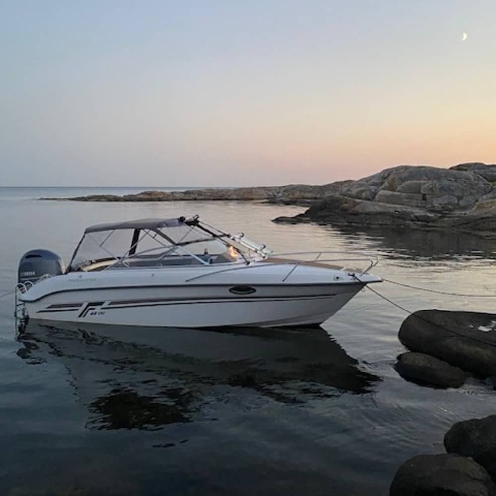 Location de bateau à moteur à la journée à Göteborg