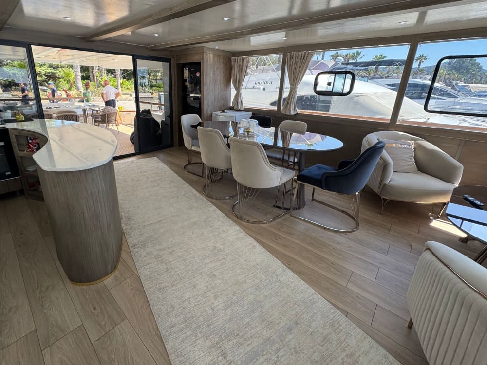 Czarter luksusowego jachtu w Bodrum: Niezapomniana ucieczka na Morze Egejskie