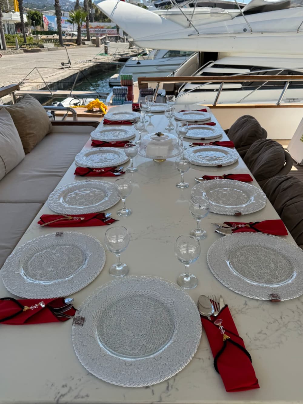 Czarter luksusowego jachtu w Bodrum: Niezapomniana ucieczka na Morze Egejskie