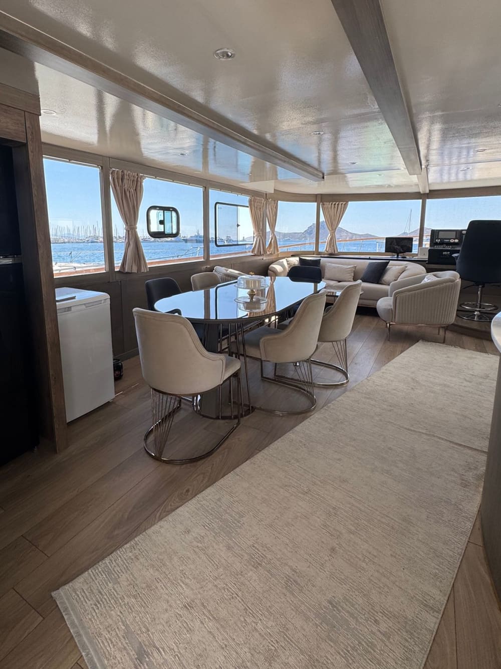 Czarter luksusowego jachtu w Bodrum: Niezapomniana ucieczka na Morze Egejskie