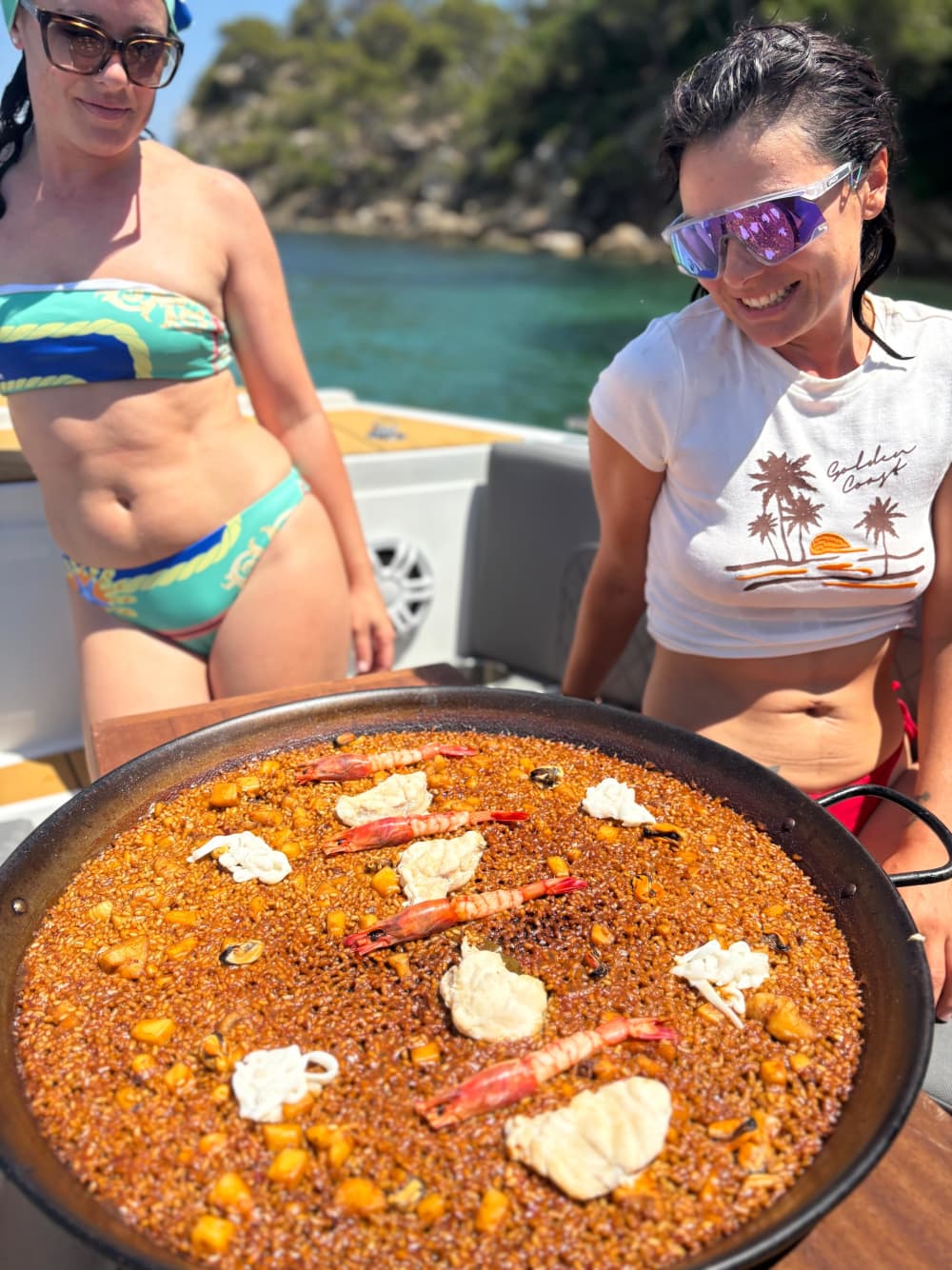 Paella & Sea Experience – 6h Boat Trip with All Inclusive