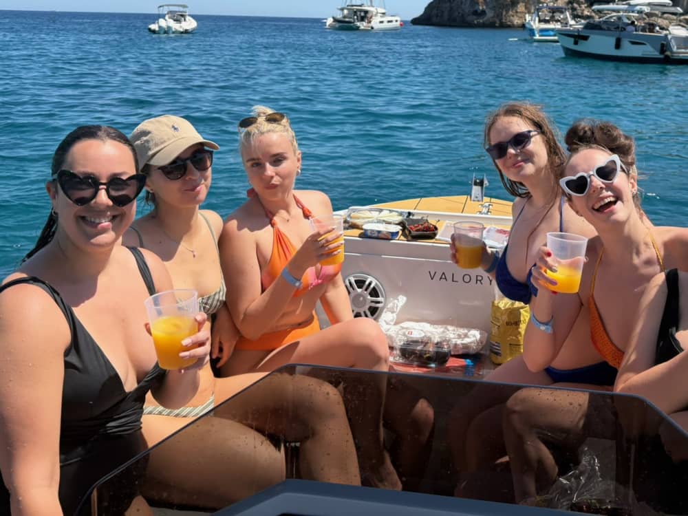 Paella & Sea Experience – 6h Boat Trip with All Inclusive