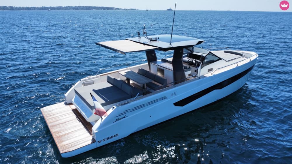 Journée privée en yacht moderne – French Riviera
