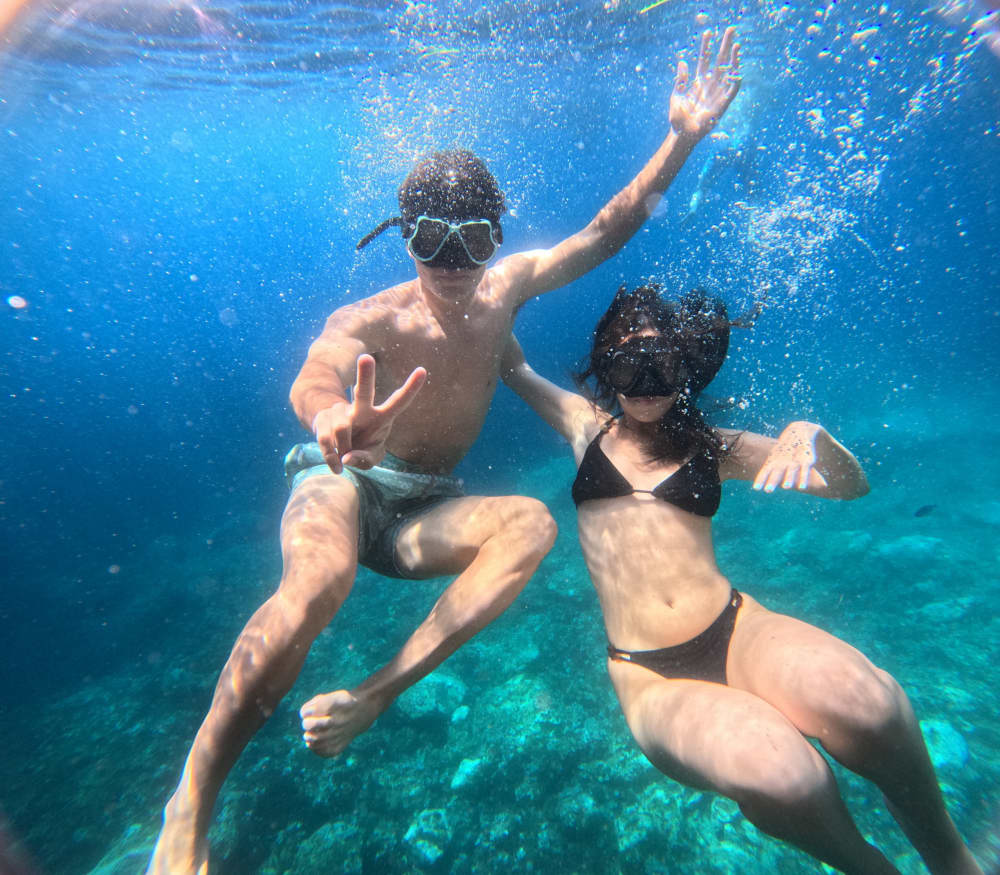 Ιδιωτική Γαλάζια Σπηλιά, Κρυμμένες Σπηλιές & Αμμώδης Παραλία – ΝΕΟ Ταχύπλοο, Εξερευνήστε τα Νησιά Ελαφίτι 8 ώρες