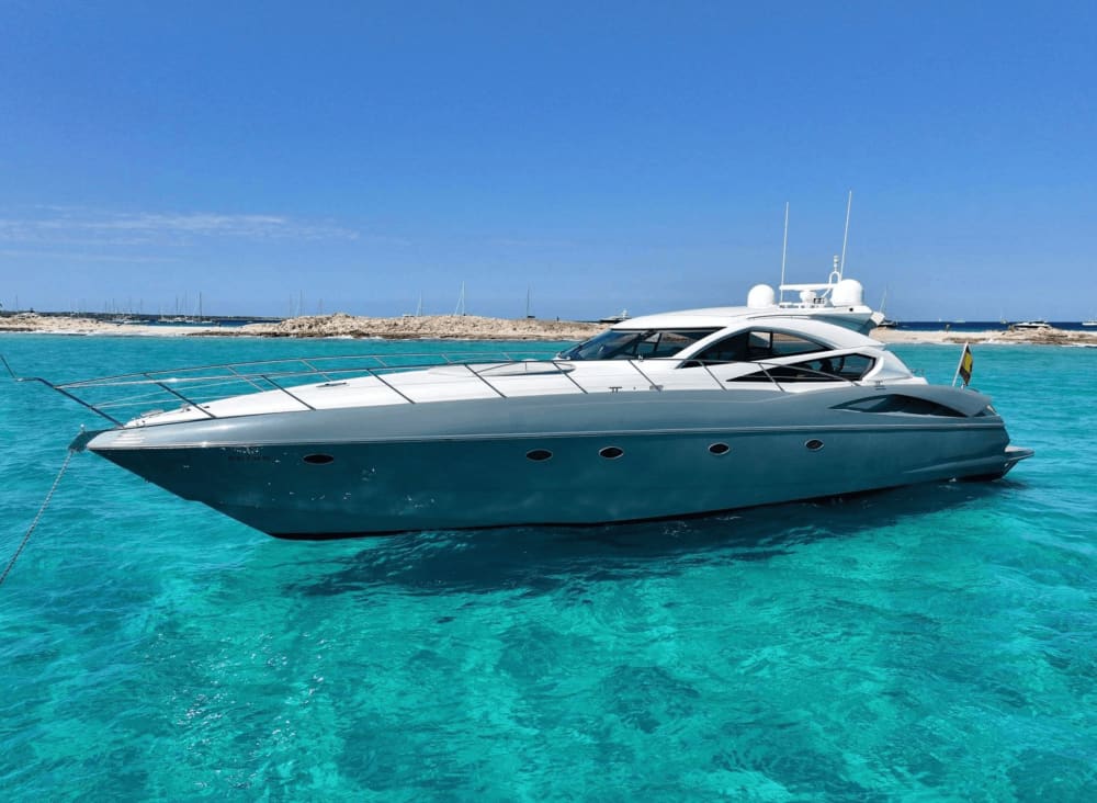Erleben Sie den mediterranen Traum: Ein ganzer Tag rund um Ibiza