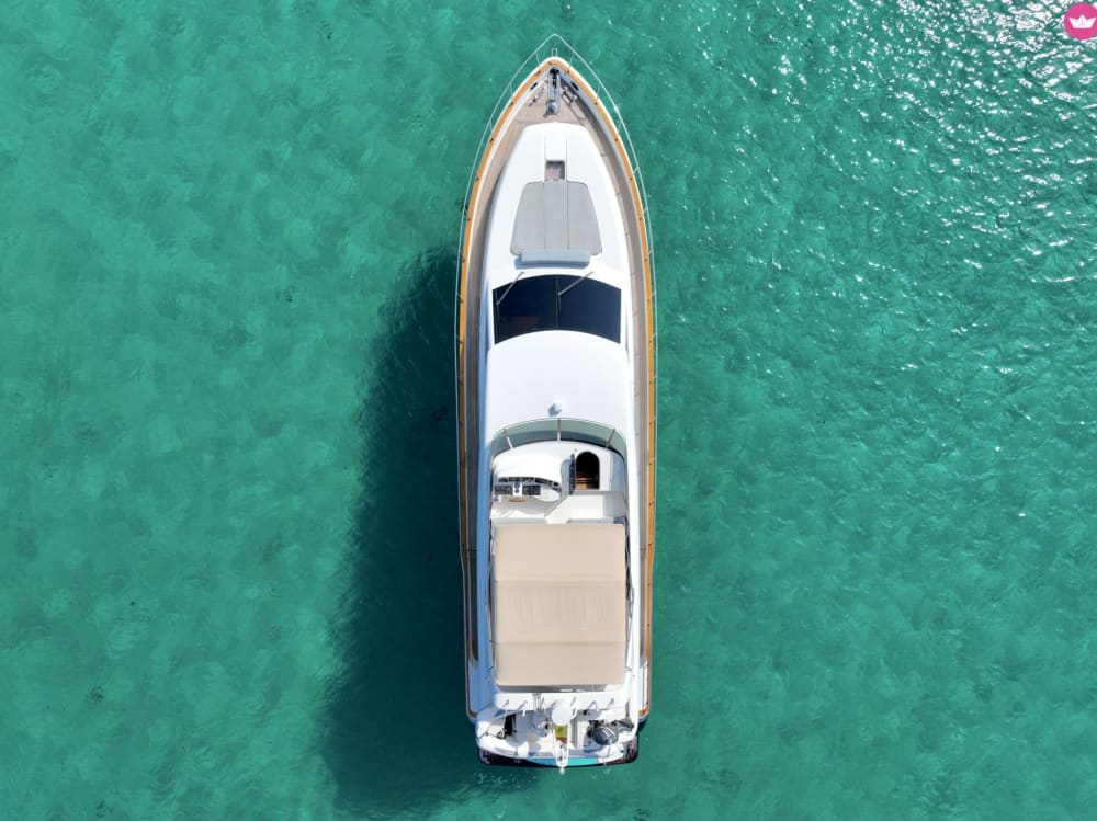 Experiência de Iate em Ibiza: Descubra Enseadas Escondidas