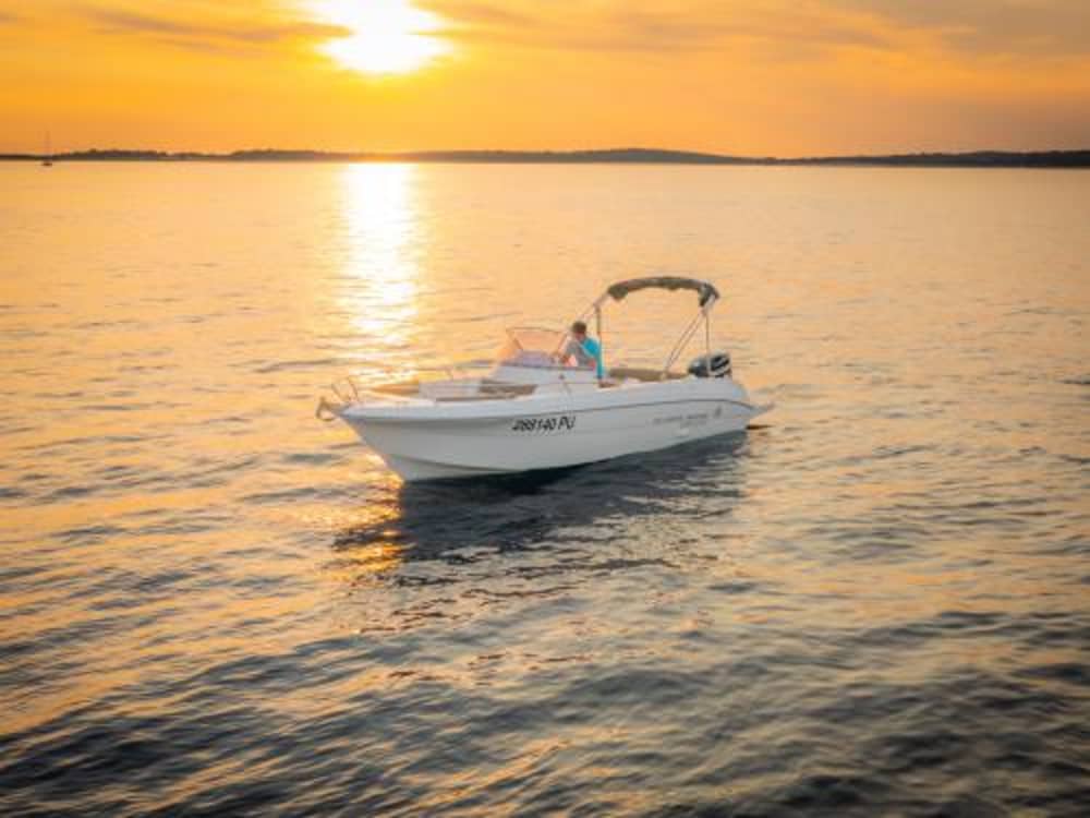 Magia ao Pôr do Sol: Aperitivo na Trilha Inspetor Montalbano