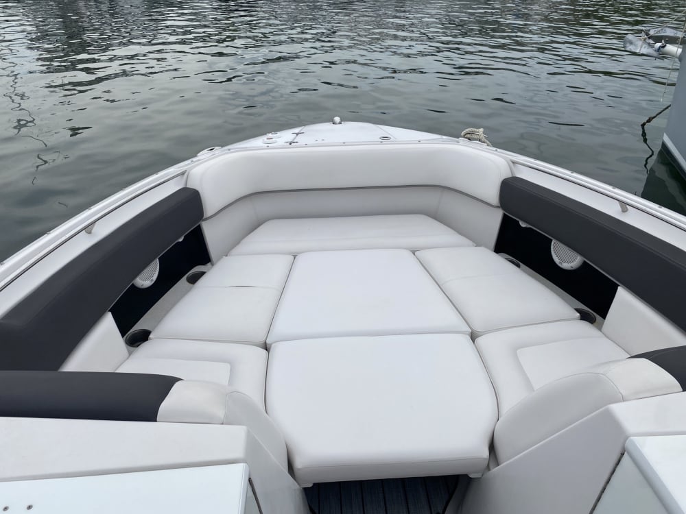 En paus till sjöss: avkoppling och njutning till sjöss