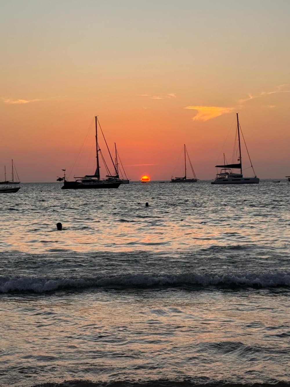 An Unforgettable Sunset on the Sea