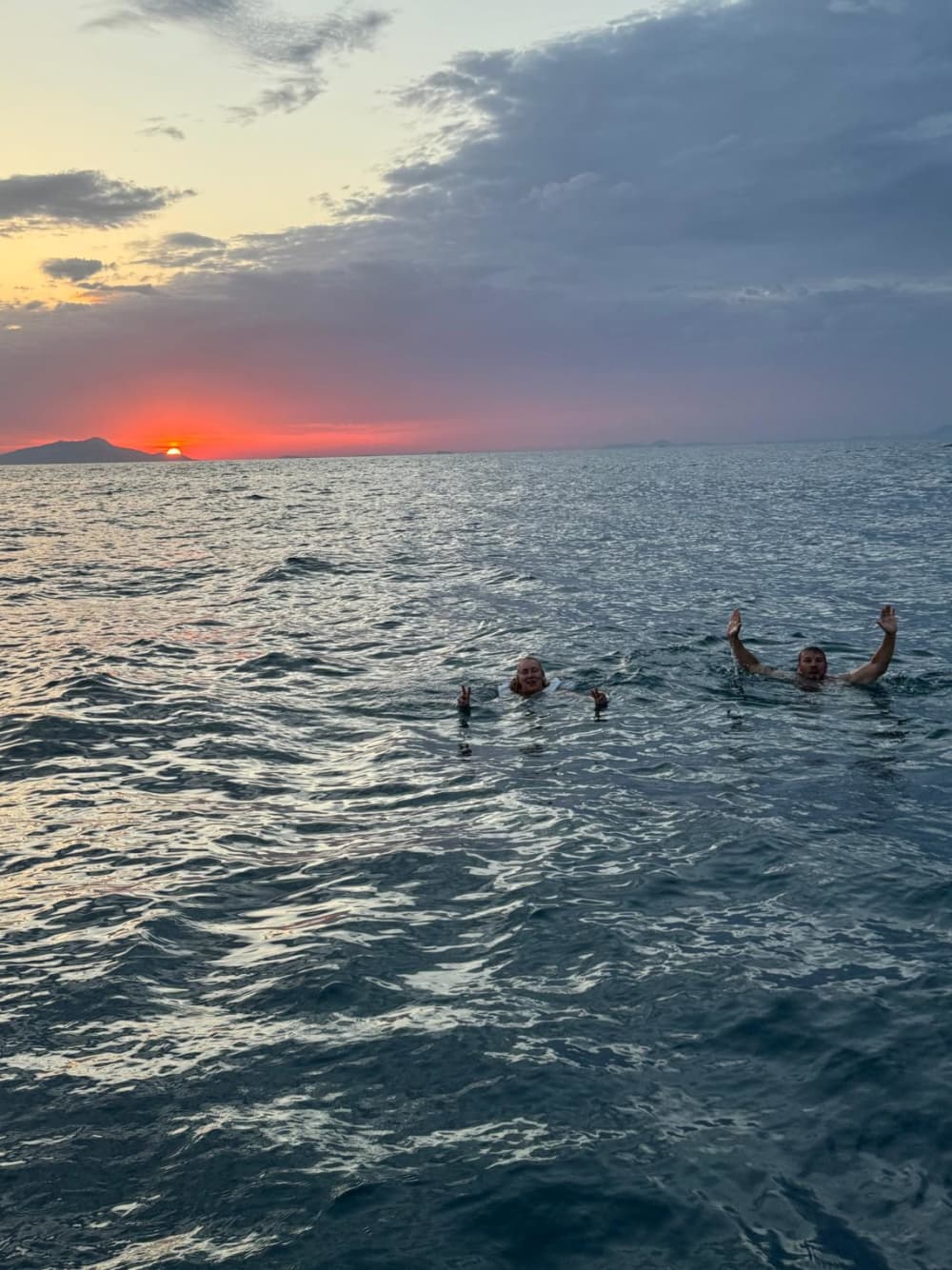 An Unforgettable Sunset on the Sea
