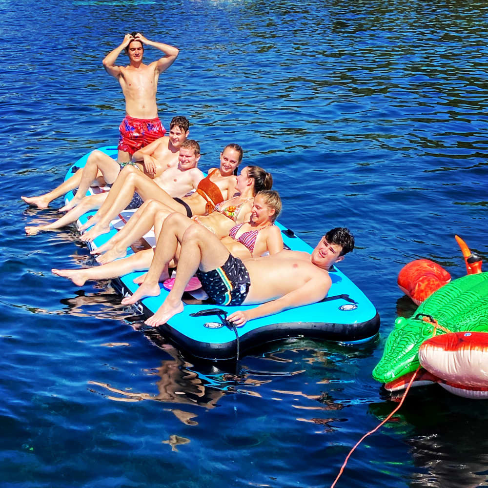 Feuerwerksabend auf einem privaten Boot in Cannes – VIP-Erlebnis auf See (19–23 Uhr)