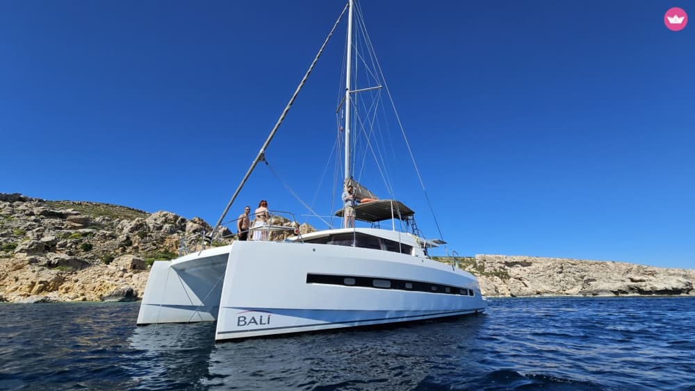Excursion exclusive en bateau à Comino : lagon bleu, lagon de cristal et grottes