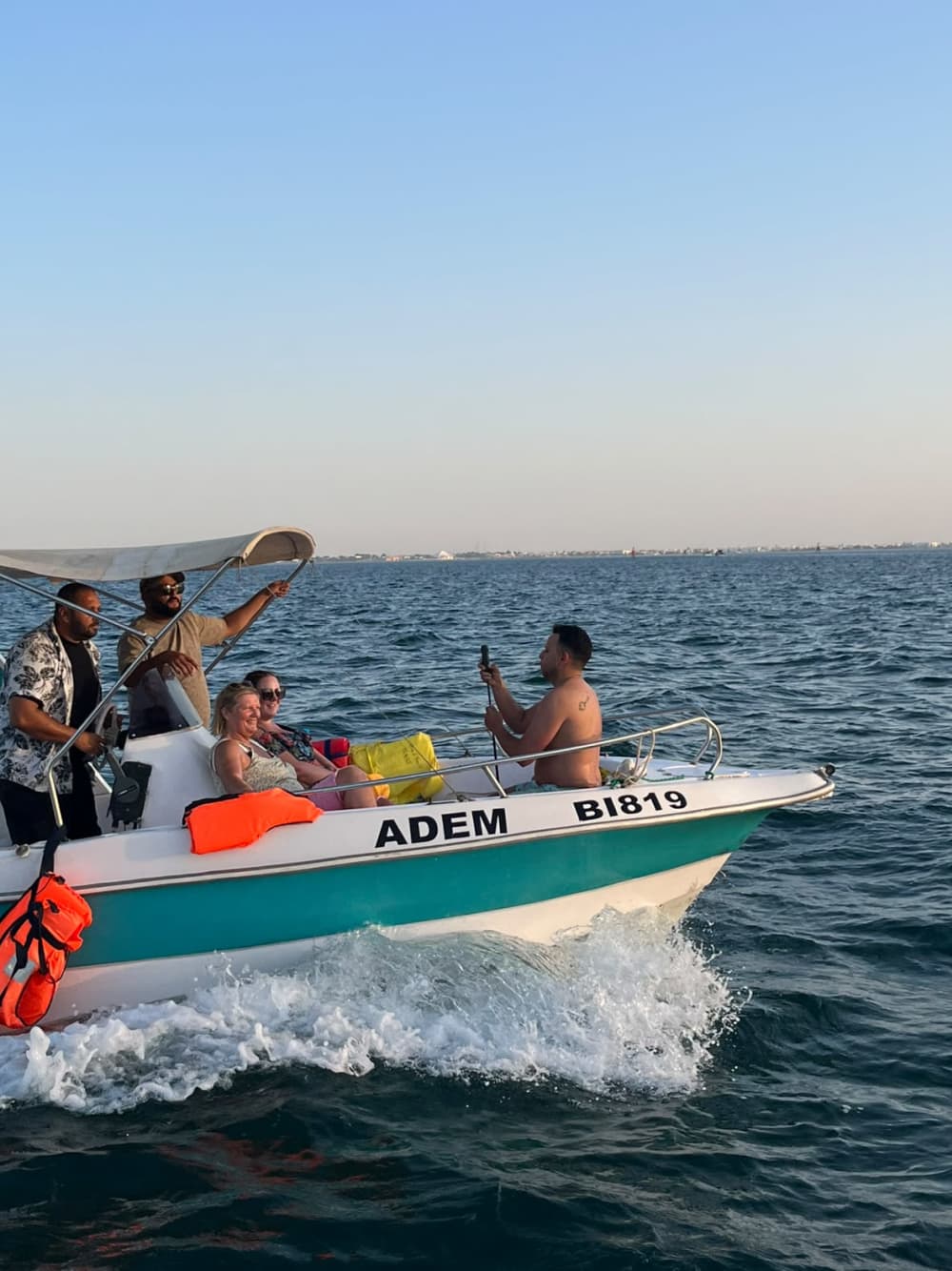 Private boat Tour with Dolphin Watching & Swimming escape