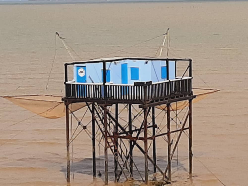 Découvrez Fouras lors d'une excursion d'une demi-journée en bateau à moteur.