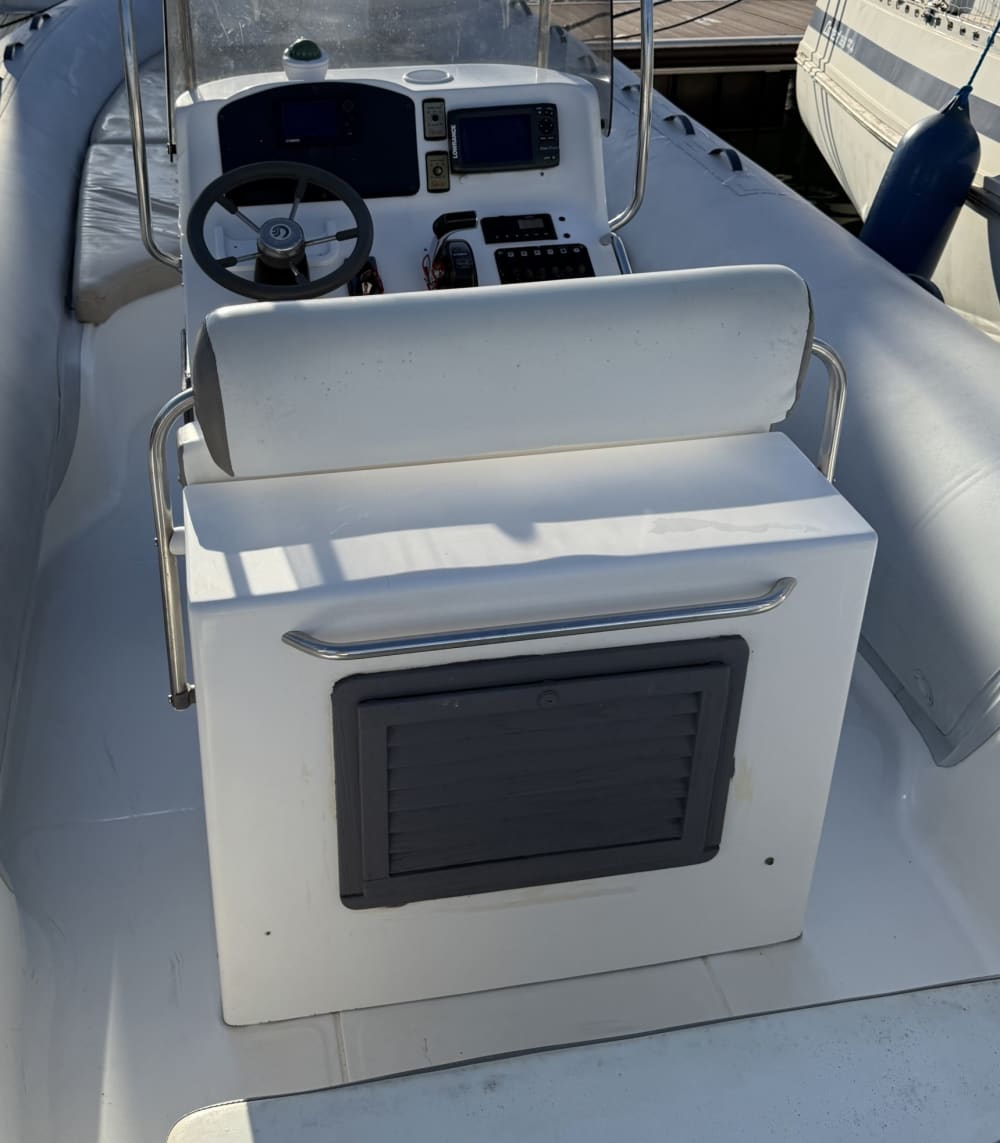 Ontspan 4 uur op een motorboot in Sari-Solenzara