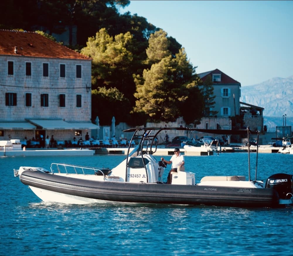 Explore Jelsa by boat: A full day on the water aboard a motorboat