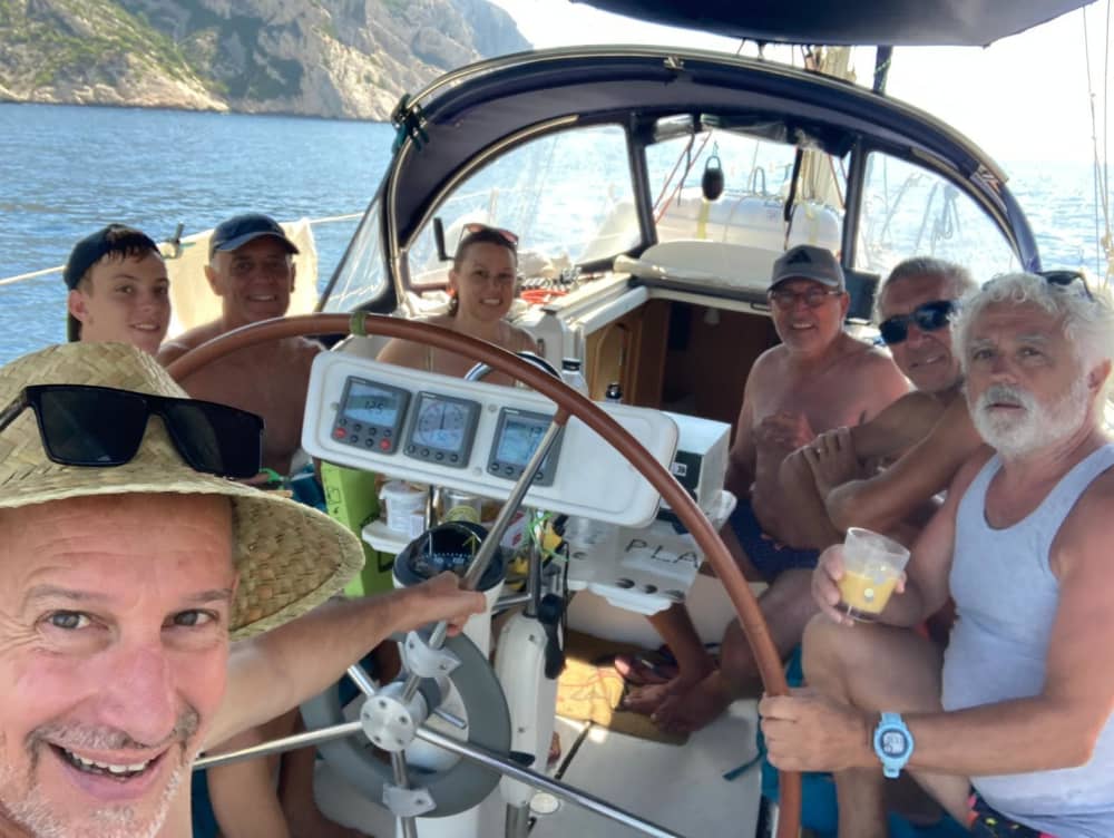 Private 9h sailing trip in Port Camargue