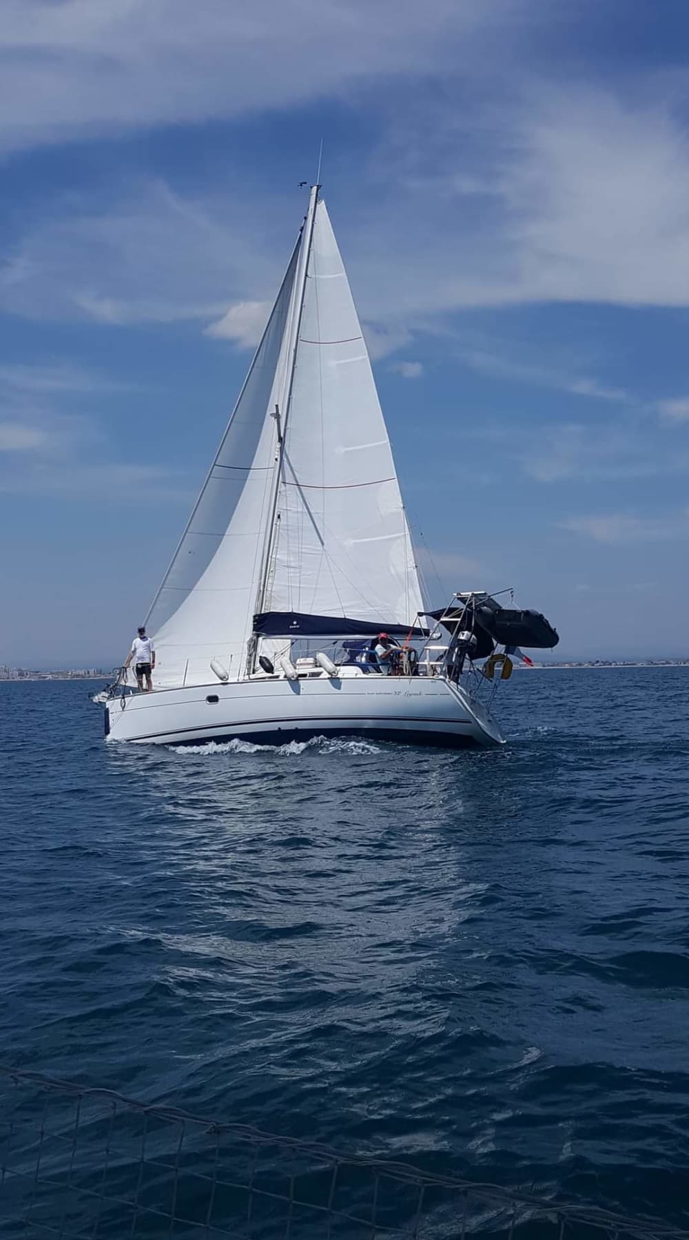 Private 9h sailing trip in Port Camargue