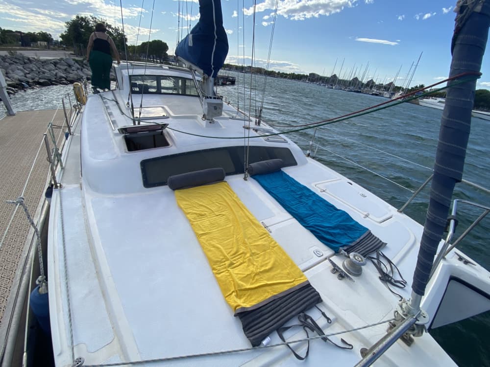 Vive Marsella como nunca antes a bordo de un catamarán.