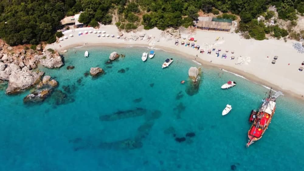 Saranda Private Cruise – Hidden Caves & Secret Beaches