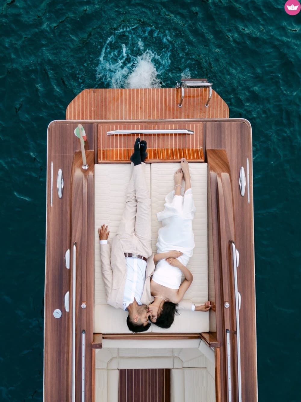 The Oligarchs' Cruise: 4 hours of stardom, from Villa Oleandra to Villa d'Este