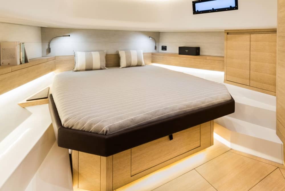 Half Day cruise en yacht entre Monaco et Nice (All Inclusive)
