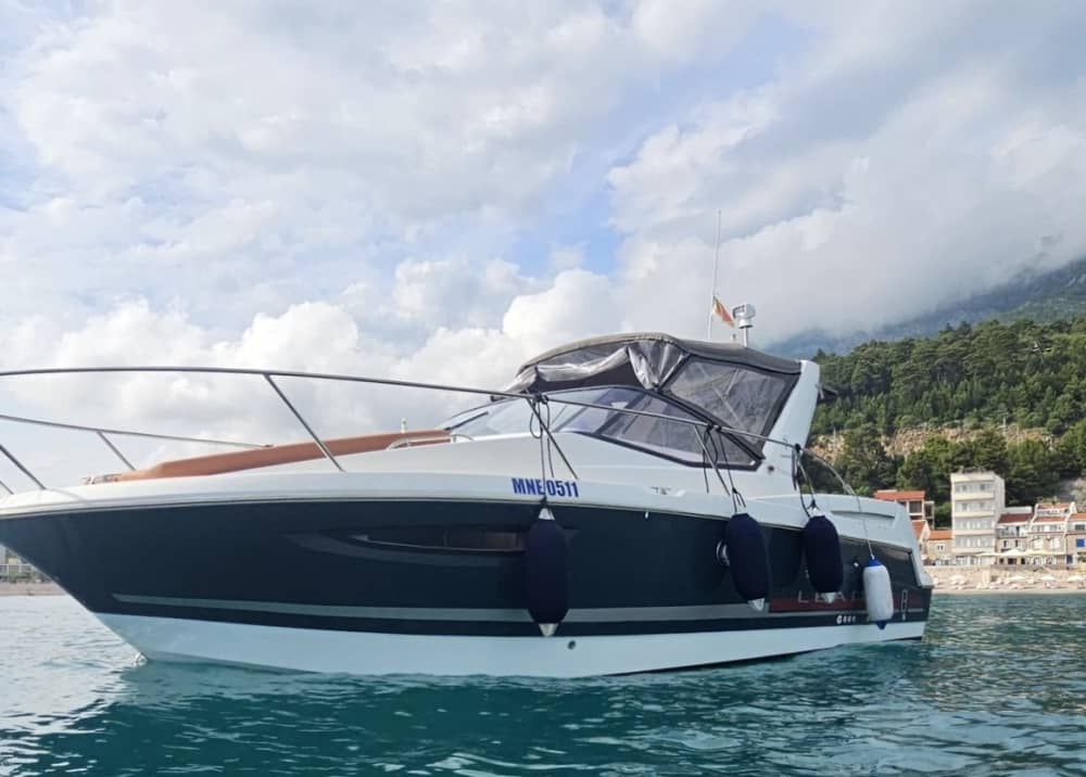 Croisière nocturne de 5 heures le long de la côte de Budva