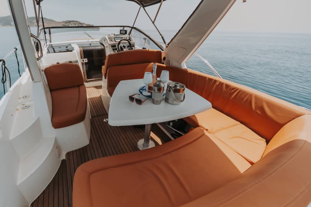 Croisière nocturne de 5 heures le long de la côte de Budva