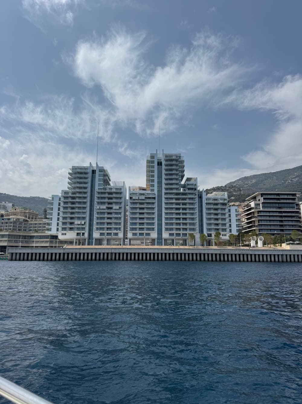 La maestosità della Riviera: da Mentone a Beaulieu via mare