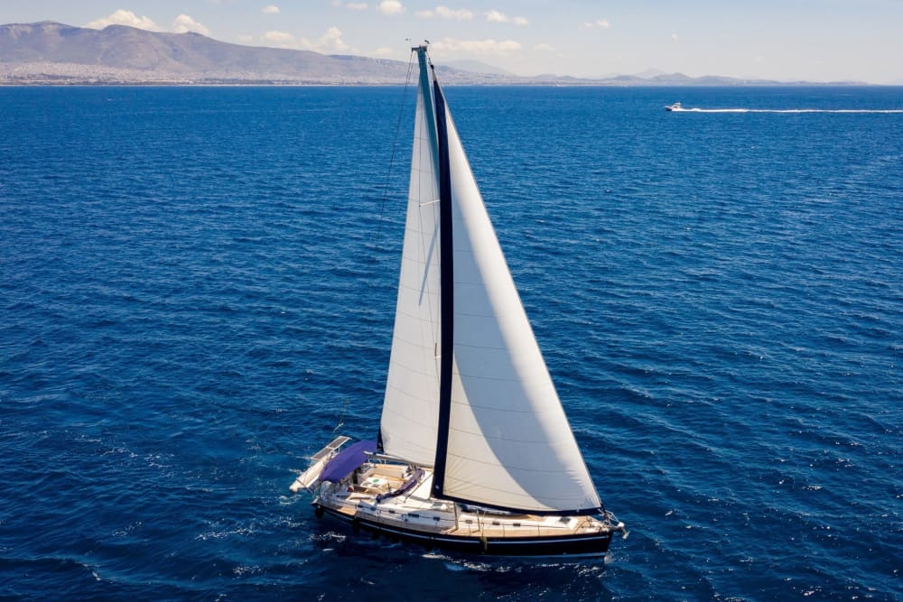 Privates Segeln bei Sonnenuntergang – Südküste von Mykonos oder Delos & Rhenia